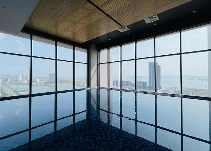 Căn hộ Icon 40 2pn Tầng Cao View Biển 2br High Floor Sea View 正面海景两居室