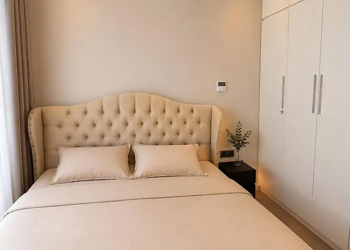 Căn hộ Icon 40 2pn Tầng Cao View Biển 2br High Floor Sea View 正面海景两居室 *